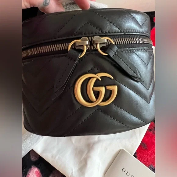 🖤💛 Gucci GG Marmont Matelasse Mini Backpack💛🖤 - Picture 4 of 15